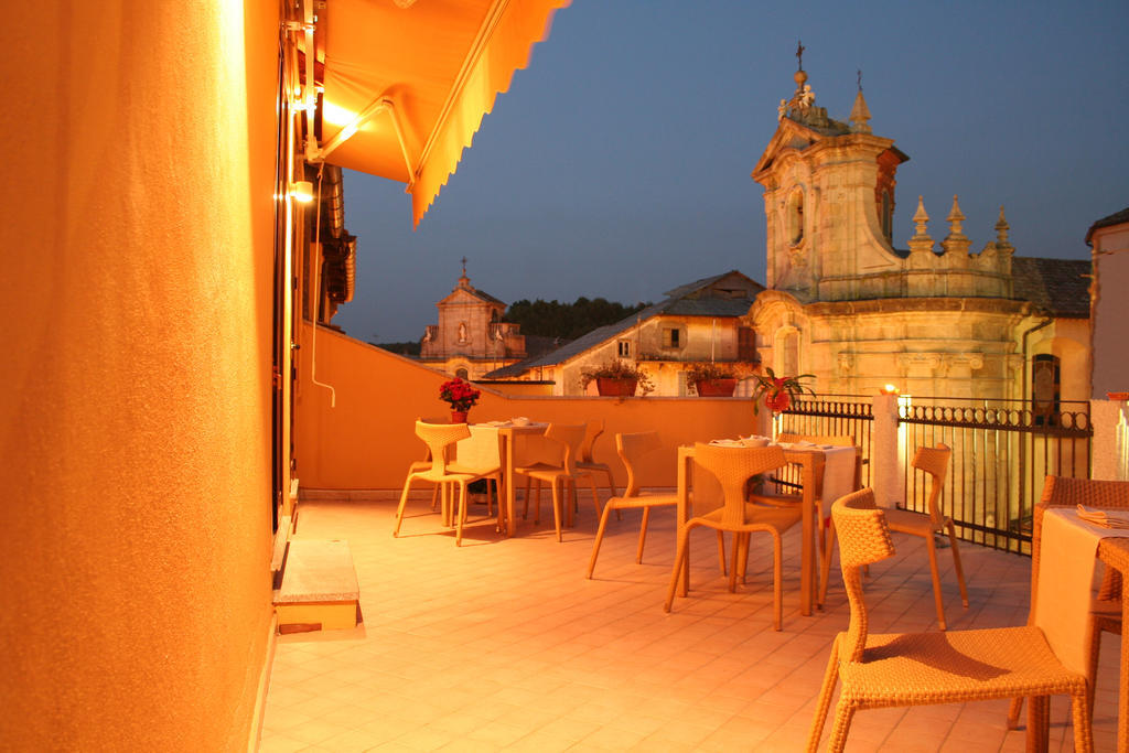 Hotel Conte Ruggero Serra San Bruno Exterior foto